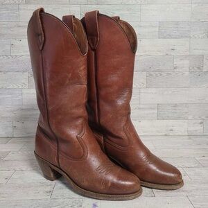 Women's Vintage Wolverine Western Brown Leather High Heel Cowboy Boots Size 6.5